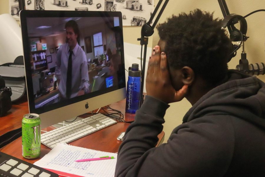 Senior watches The Office during his fifth period class. Cases of senioritis are spiking, and now threatening juniors. Counselors and students share their perspective on the fast-spreading condition. 