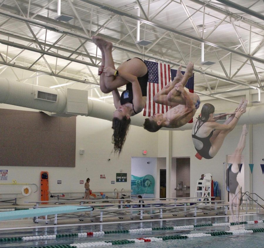 In this digitally constructed image by graphic designer and diver Ryan Dimmick, dive team members junior Shawnna Caliva, freshman Luke Sitz, sophomore Shaelyn Haimen and senior Myka Sullivan
exhibit different positions of a front one-and-a-half somersault Sept. 16, the first meet of the season. On Friday, Dec. 11, the team will face Southlake Carroll at 10 a.m. in their natatorium for the first 11-Dive Meet of the season. This coming meet is the largest of the year, sophomore Dimmick said. Although we are pretty nervous for our first big meet, we have been putting in a ton of work and will do our best.