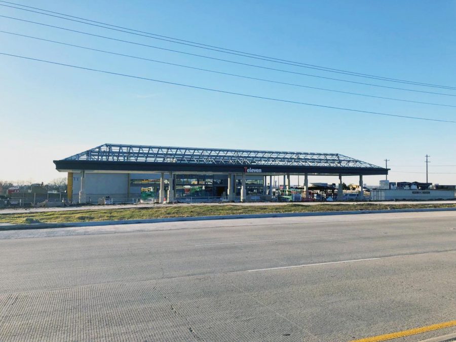 Against a bright blue sky, the new 7-Eleven on West Frontier Pkwy is being built. The construction is just one of the ongoing projects seen all around Prosper. "Gas stations are very convenient when you're in the middle of nowhere," sophomore Gianna Galante said. "We need more of them in certain places because it's kind of inconvenient not to have any."