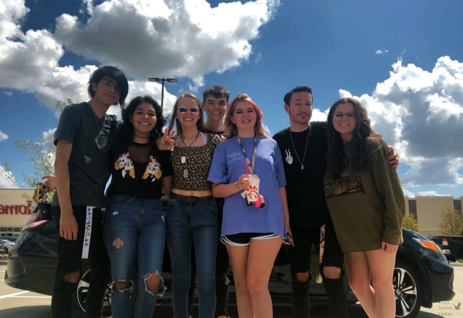 As+they+avoid+looking+into+the+sun%2C+seniors+Michael+Ramirez%2C+Andrea+Melendrez%2C+Molly+Petroskey%2C+Jacob+Christy%2C+Katie+Barrett%2C+Nicholas+Delfino+and+Niah+Jaraczewski+group+together+during+a+first-semester+senior+lunch.+They+have+been+friends+since+freshman+year.+Some+friends+argue%2C+while+some+friends+may+never+make+up%2C+Ramirez+said.+I+was+able+to+keep+these+amazing+people.