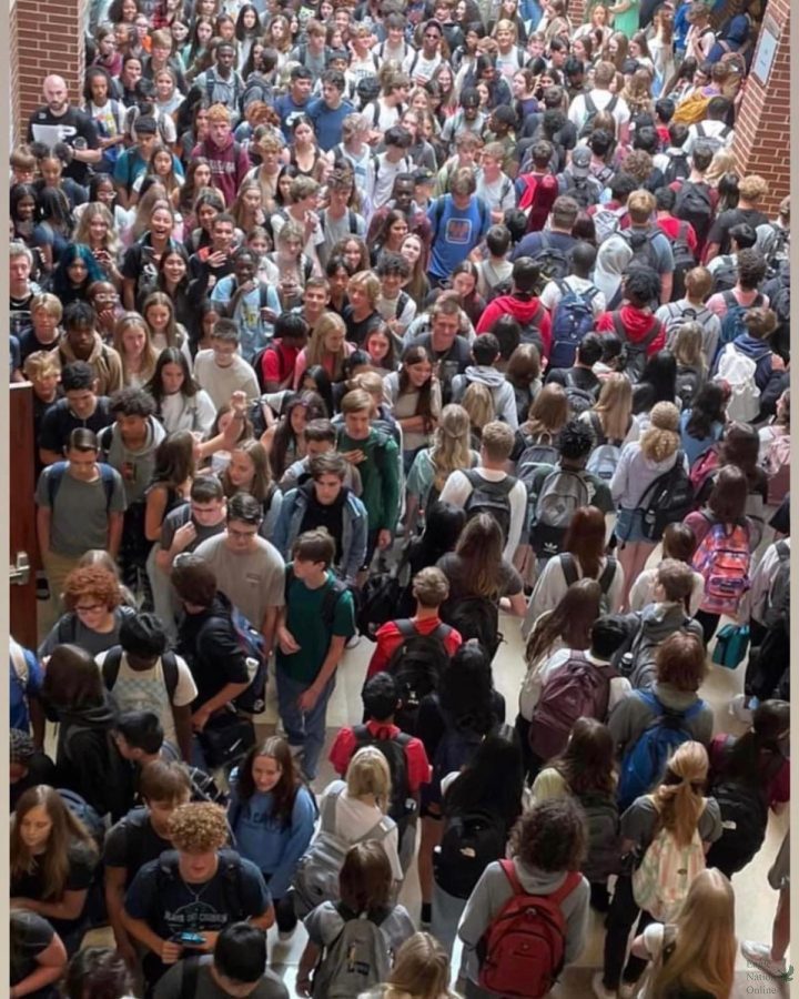 Students navigate the passing period crowd to head to their new advisory classes during Eagle Time, which comes after second period each day. Students have expressed concerns over the change, but Principal Nicholas Jones said the new rules should help students. “With a few small adjustments, we can make all students happy, Jones said. I think advisory is worth it.