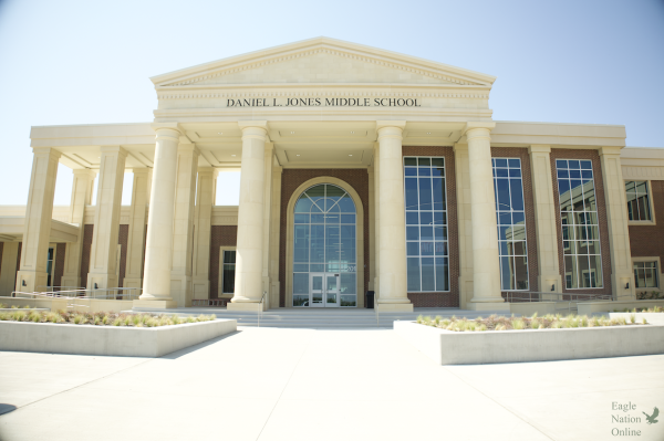 Jones Middle School welcomed 1,000 new students at the beginning of this school year. The middle school has a capacity of 1,500 students. Four new schools (elementary, middle, and high school) will be opened in August of 2025. 
