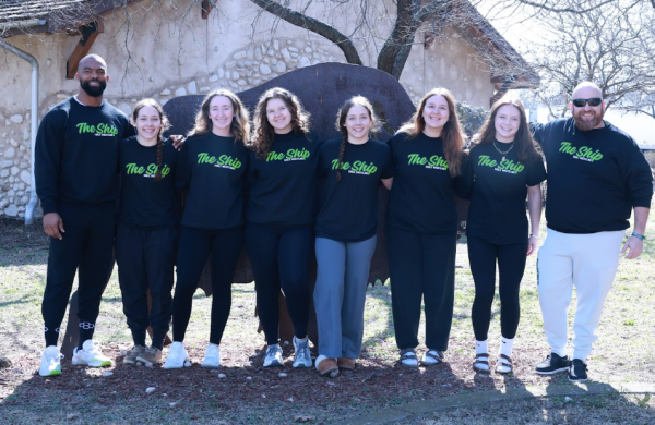 The Prosper wrestling team competed in a recent meet with several members posting wins. Seniors Jaelyn Skelley, Lexie Rems, Tayla Skelley, Maddie Rutledge, and junior Sadie Hunter participated, coached by Mathies Long and Kevin Dibble. The team continues to prepare for upcoming matches this season.
